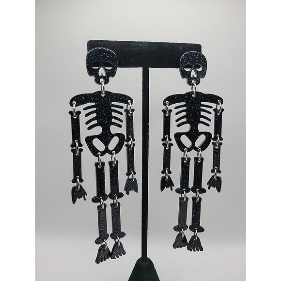 Vintage Earrings Pierced Stud Post Skeleton Articulated Halloween Jewelry - Picture 4 of 10